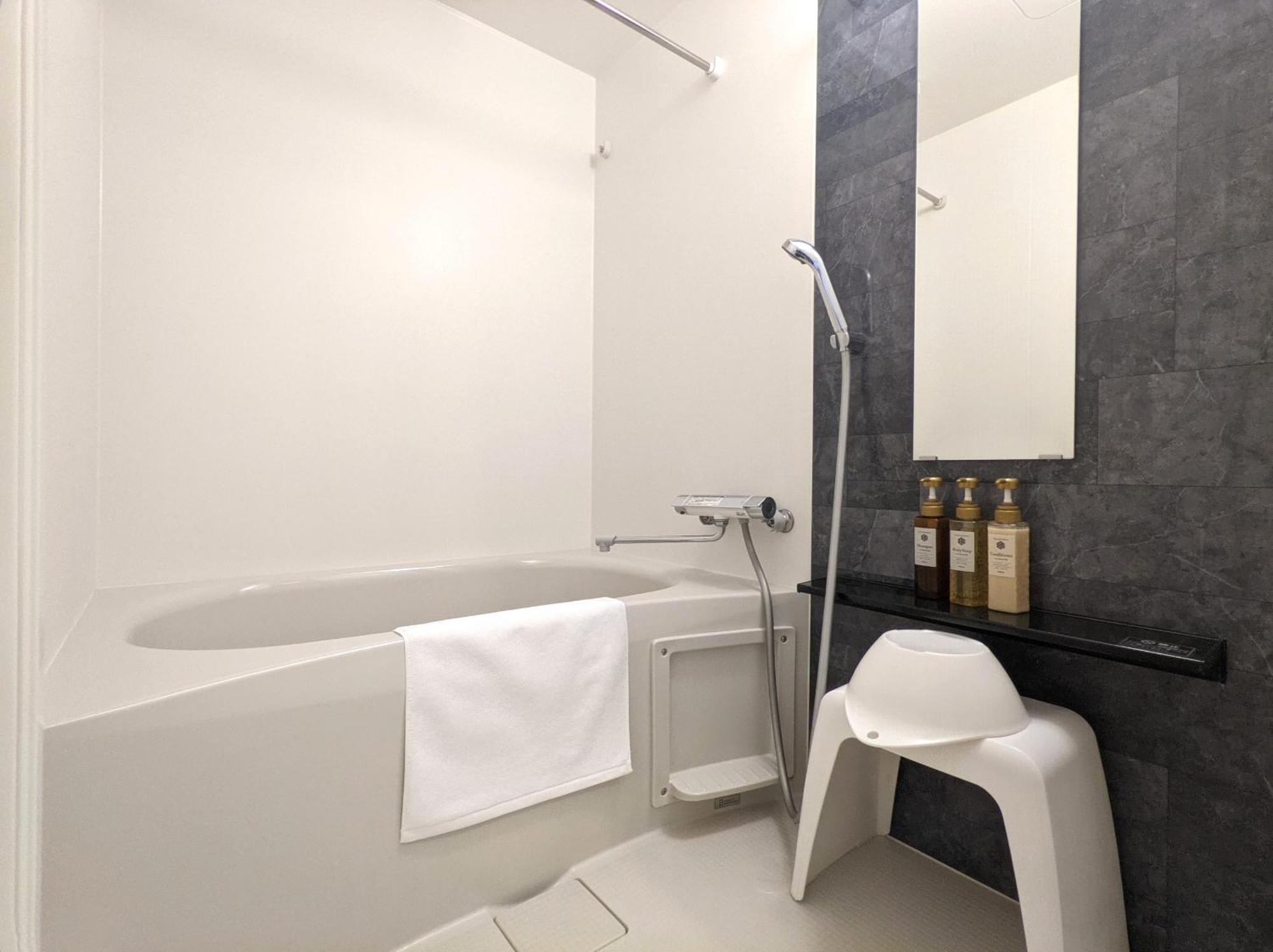 Eslead Hotel Namba South Ⅲ Осака Екстериор снимка